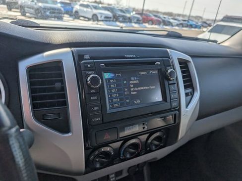 Used 2013 Toyota Tacoma PreRunner w/ TRD Off-Road Pkg image 20