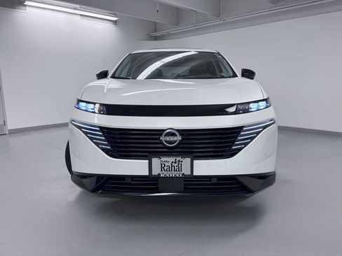 Used 2025 Nissan Murano Platinum w/ Cargo Package AWD/4WD image 3