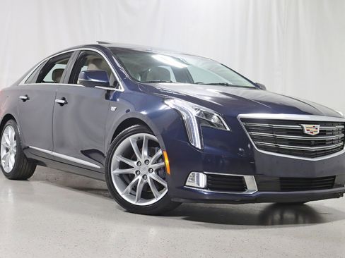Used 2018 Cadillac XTS Premium Luxury w/ Driver Assist Package image 7