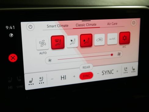 Used 2025 Volkswagen Atlas SEL Premium R-Line image 23