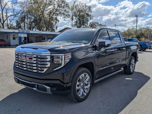 Used 2025 GMC Sierra 1500 Denali w/ Denali Reserve Package image 7