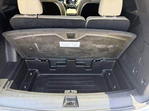 Used 2022 Chevrolet Traverse Premier w/ LPO, Blackout Package image 58