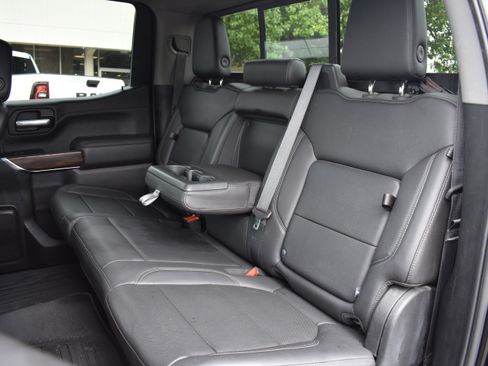 Used 2020 GMC Sierra 1500 SLT w/ SLT Premium Package AWD/4WD image 28