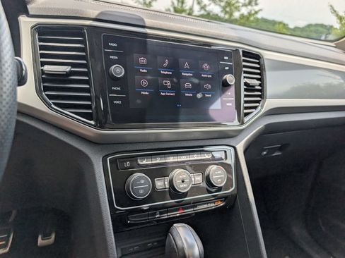 Used 2022 Volkswagen Atlas SEL Premium AWD/4WD image 16
