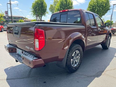 Used 2016 Nissan Frontier PRO-4X AWD/4WD image 5