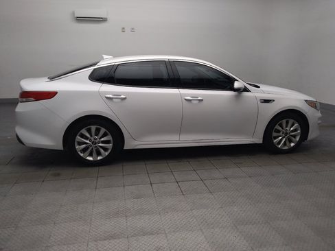 Used 2016 Kia Optima EX FWD image 10