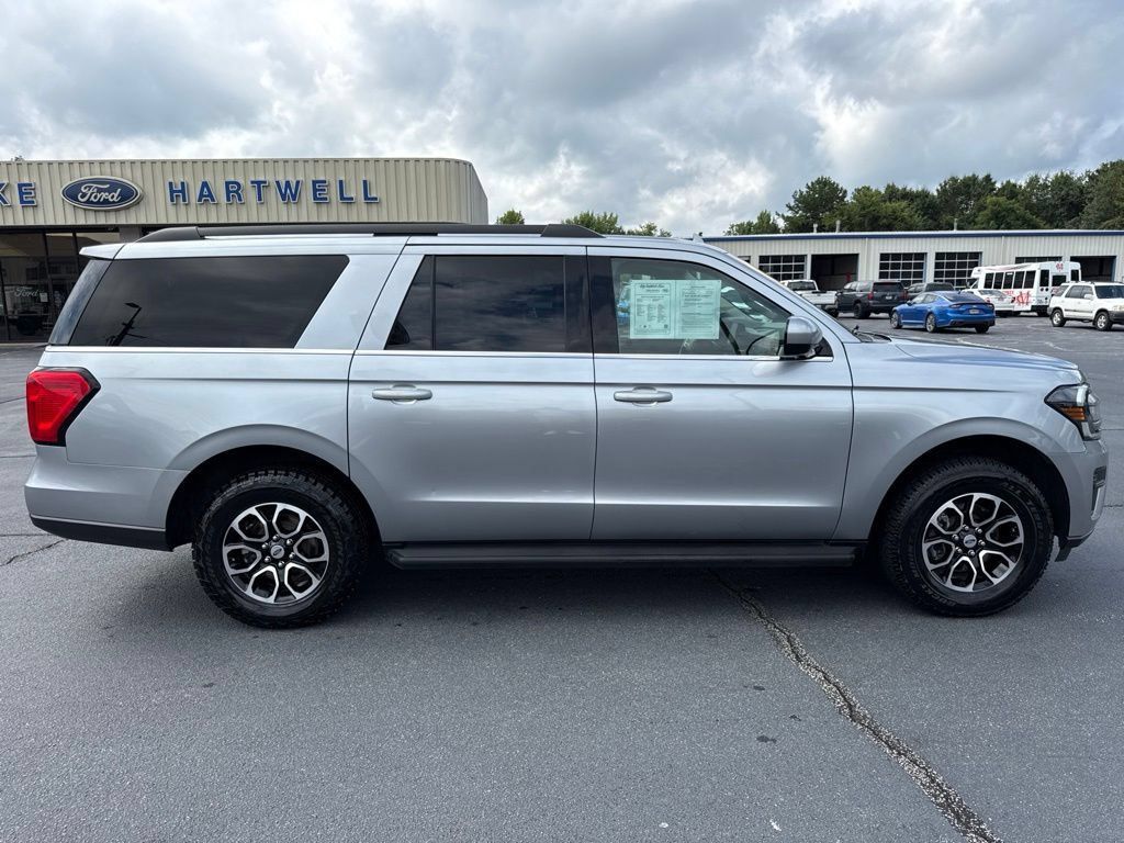 Used 2024 Ford Expedition Max XLT AWD/4WD image 29