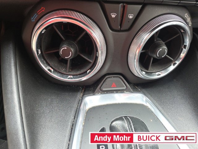 Used 2019 Chevrolet Camaro LT RWD image 39
