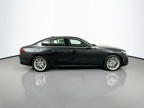Used 2025 BMW 530i 530i image 4