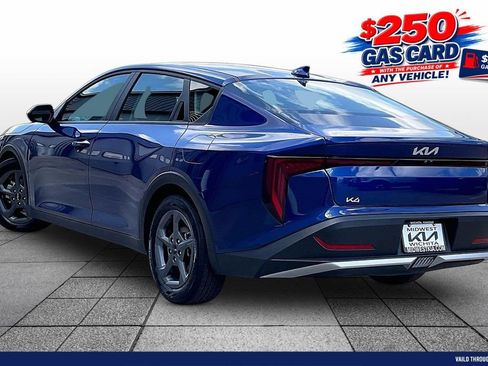 Used 2025 Kia K4 FWD image 11