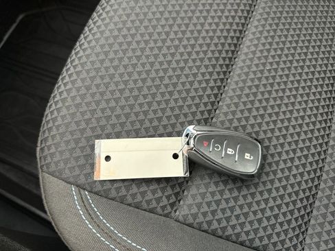 Certified 2023 Chevrolet Bolt EUV LT w/ Comfort Package image 22