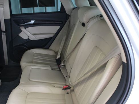Used 2020 Audi Q5 Prestige AWD/4WD image 28