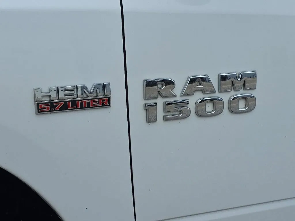 Used 2016 RAM 1500 Tradesman w/ Popular Equipment Group AWD/4WD image 11