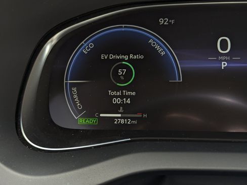 Used 2024 Toyota Venza Limited AWD/4WD image 12