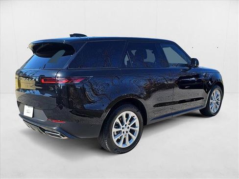 New 2025 Land Rover Range Rover Sport image 6