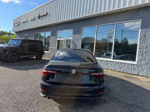 Used 2019 Volkswagen Jetta GLI FWD image 5