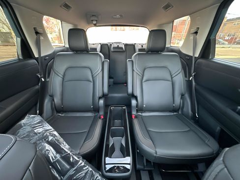 New 2026 Nissan Pathfinder SL w/ SL Premium Package AWD/4WD image 27