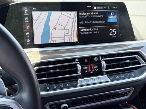 Used 2021 BMW X6 M50i w/ Executive Package AWD/4WD image 27