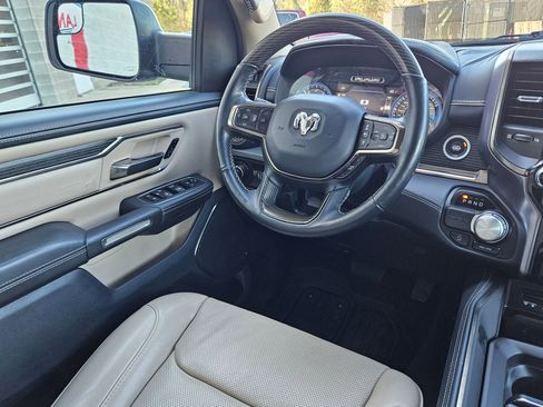 Used 2019 RAM 1500 Limited w/ Advanced Safety Group image 9