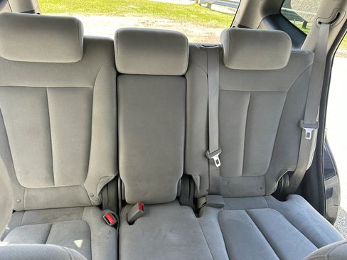Used 2009 Hyundai Santa Fe SE image 16