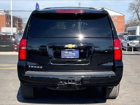 Used 2018 Chevrolet Tahoe LT w/ LT Signature Package image 3