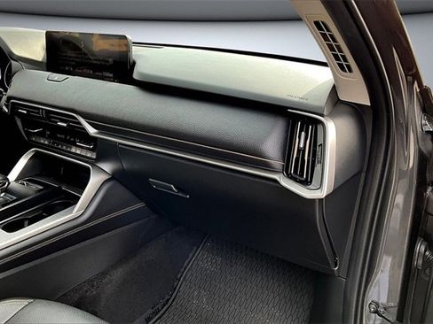 Used 2025 MAZDA CX-90 3.3 Turbo w/ Preferred Package image 27