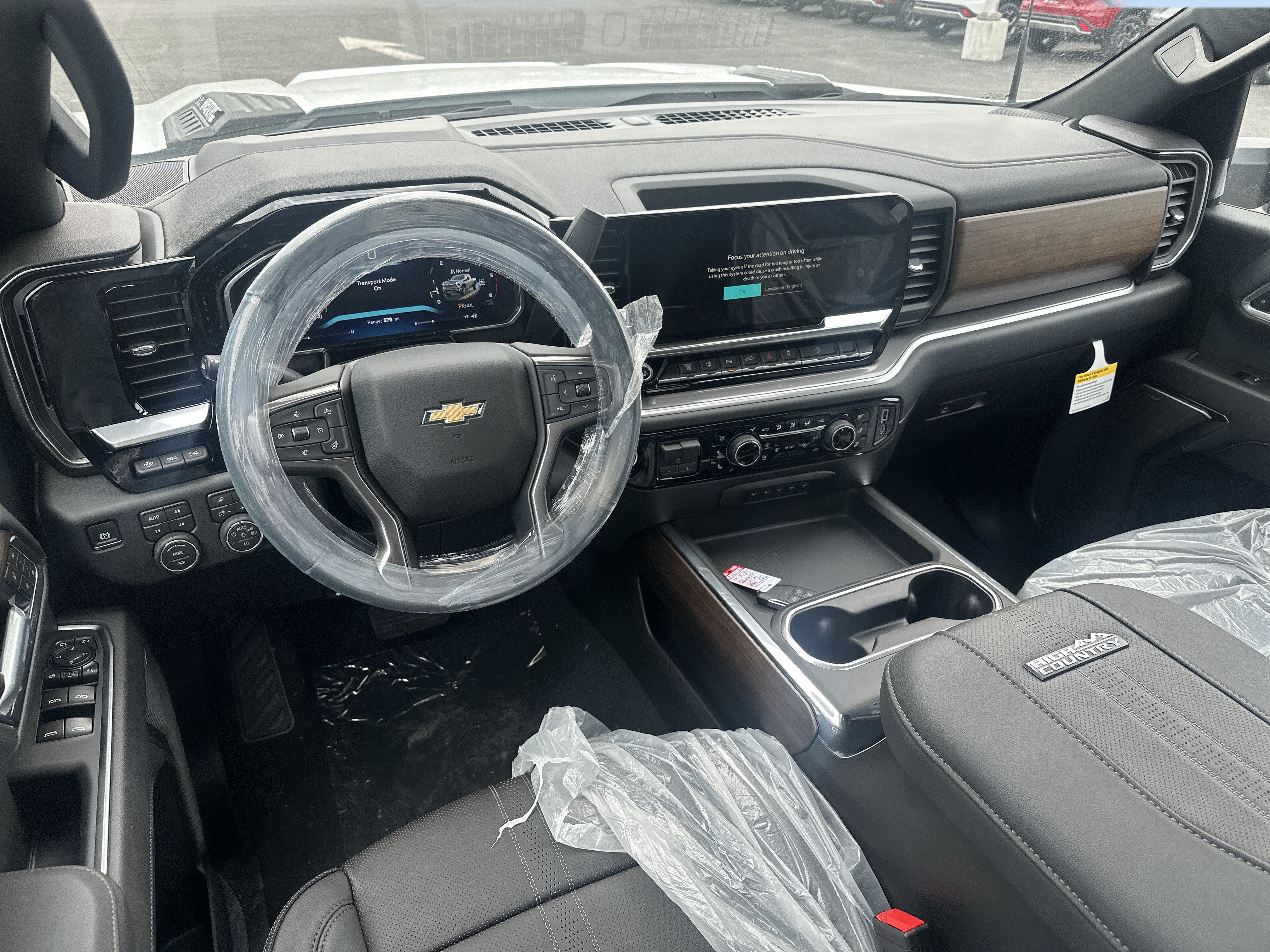 New 2026 Chevrolet Silverado 2500 High Country w/ High Country Premium Package AWD/4WD image 7