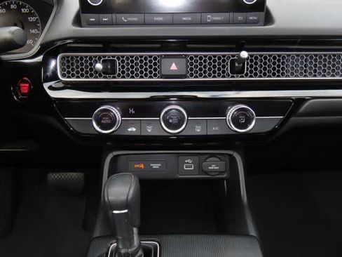 Used 2023 Honda Civic LX image 19