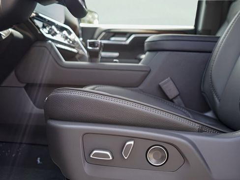 New 2026 GMC Sierra 1500 Denali AWD/4WD image 18