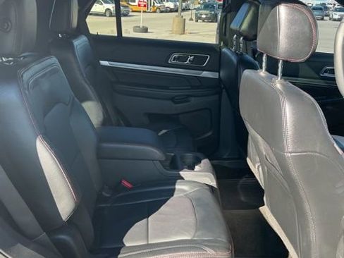 Used 2016 Ford Explorer Sport w/ Equipment Group 401A image 10