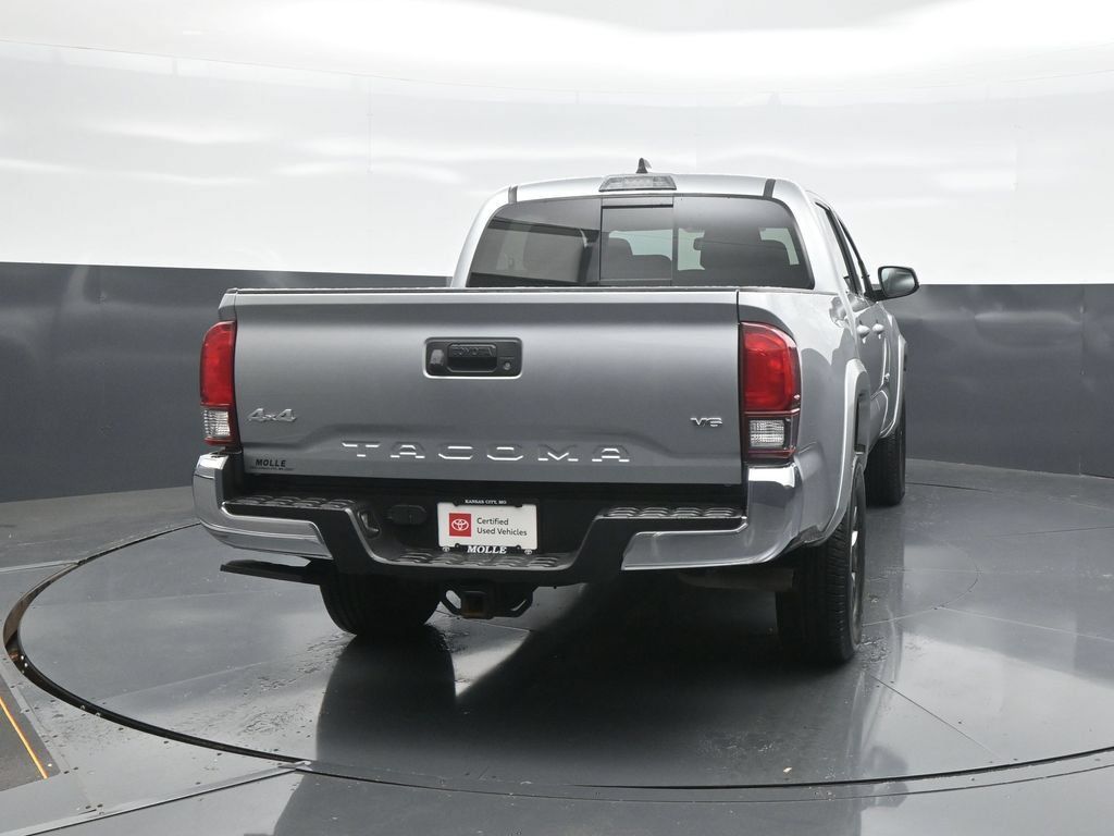 Used 2023 Toyota Tacoma SR5 AWD/4WD image 6