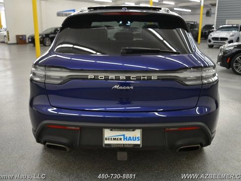 Used 2023 Porsche Macan image 10
