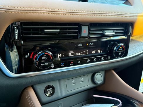 New 2026 Nissan Rogue Platinum w/ Platinum Premium Package image 29