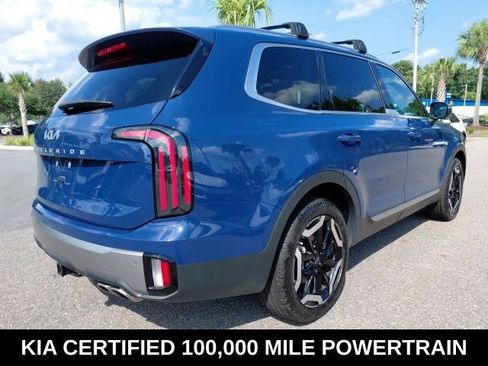 Certified 2024 Kia Telluride EX w/ EX Captain's Chair Package FWD image 5