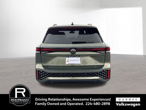 New 2026 Volkswagen Tiguan SE R-Line AWD/4WD image 8