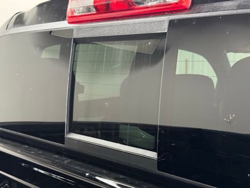 New 2025 GMC Canyon AT4 image 15