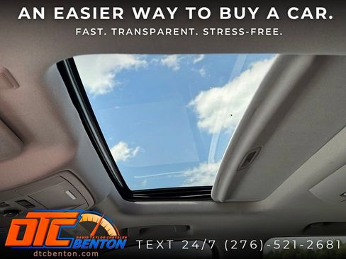 Used 2016 Chevrolet Tahoe LTZ AWD/4WD image 8
