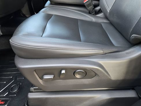 Used 2023 GMC Sierra 1500 SLT RWD image 19