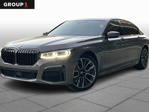 Used 2022 BMW 750i xDrive w/ Executive Package image 1