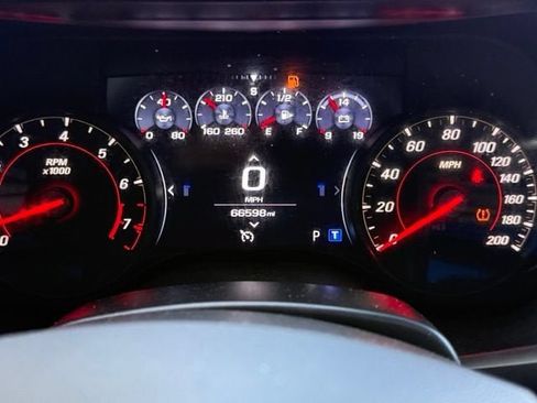 Used 2022 Chevrolet Camaro SS RWD image 25