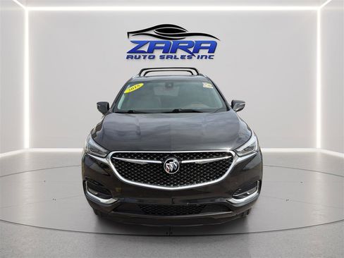 Used 2018 Buick Enclave Avenir w/ Avenir Technology Package image 2