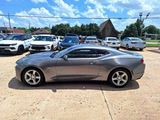 Used 2020 Chevrolet Camaro LT image 4
