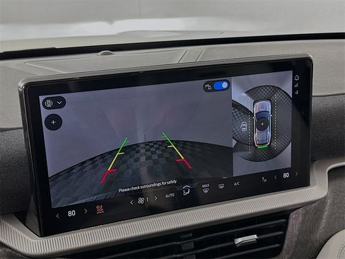 New 2026 Ford Explorer Platinum w/ LUX Leather Package image 17