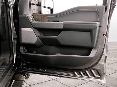 Used 2024 Ford F250 Lariat w/ Sport Appearance Package AWD/4WD image 23