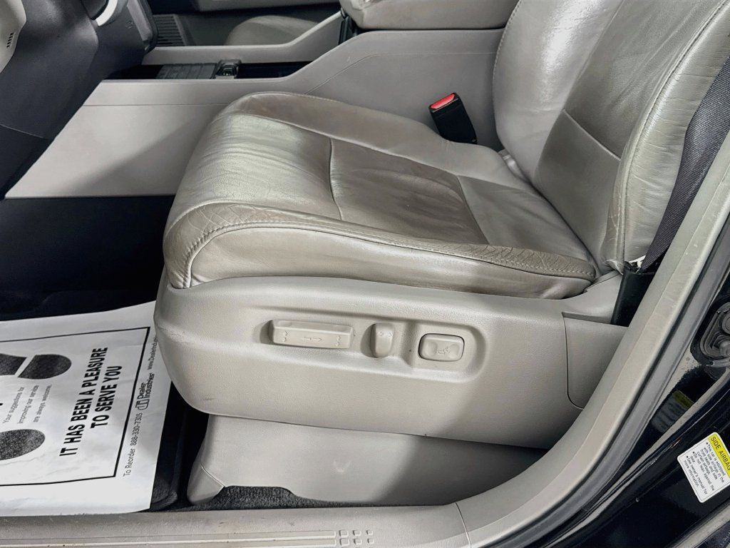 Used 2011 Honda Pilot EX-L image 21