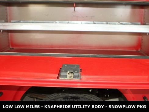 Used 2015 Ford F250 XL w/ Power Equipment Group image 40