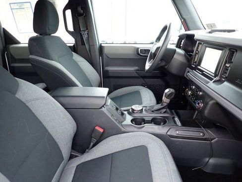 Used 2023 Ford Bronco 4-Door image 9