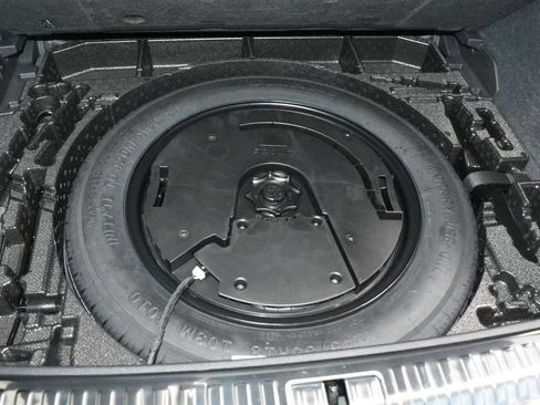 Certified 2025 Audi Q3 2.0T Premium w/ Convenience Package image 33