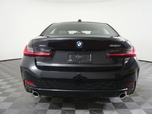 Used 2025 BMW 330i xDrive Sedan image 4