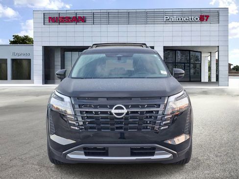 New 2026 Nissan Pathfinder SL FWD image 2